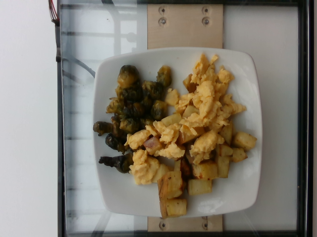 Nutrition5k reference photo: Breakfast plate.